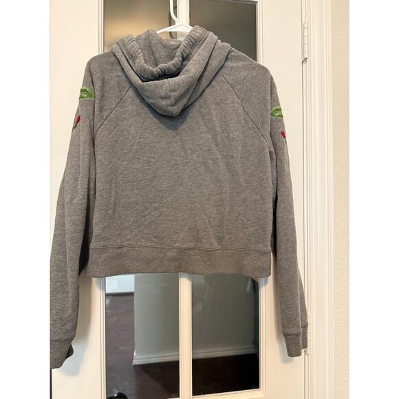 Hollister Southern California Cropped Hoodie with Embroidered Roses size medium - Picture 6 of 9